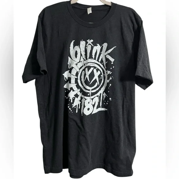 Blink 182 Heathered Black Band Graphic Tee on Bella Canvas Tag - Picture 1 of 8